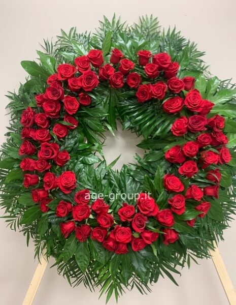 Corona funebre di rose rosse 